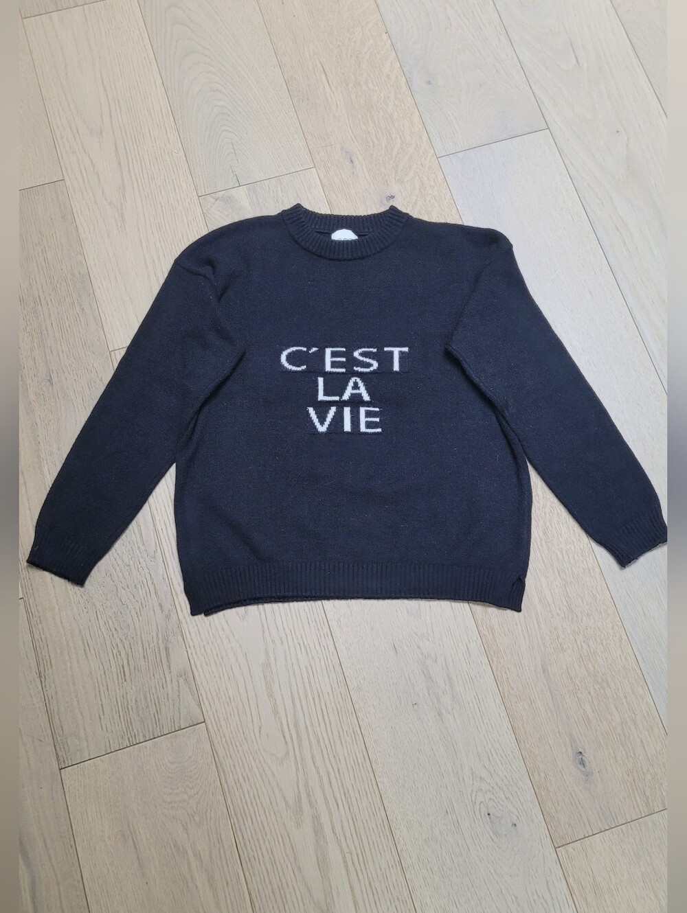 Sen 'C'EST LA VIE' Crewneck Knit Sweater